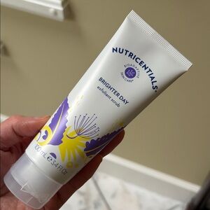Nutrientcials Brighter Day Exfoliant Scrub - brand new never opened